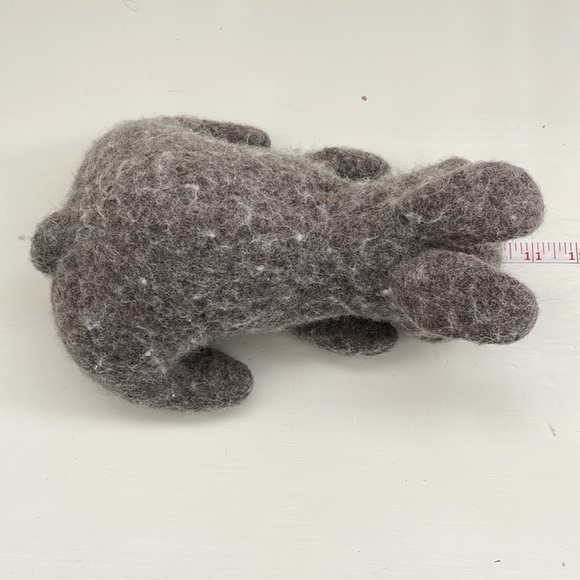 Hand knit and felted bunny with button eyes. - Picture 4 of 4